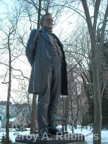 Statue